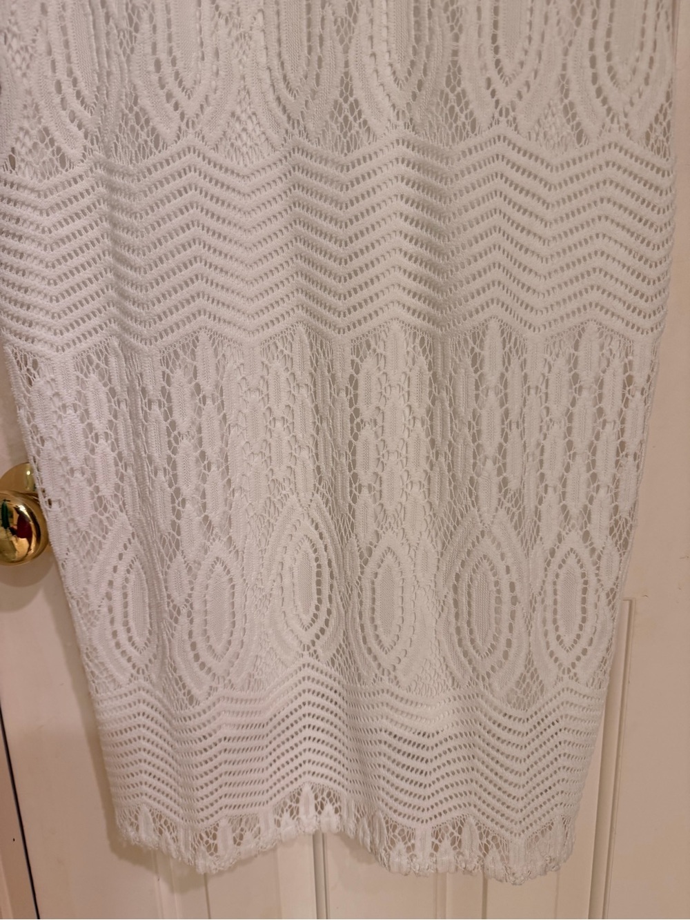 Ellen Tracy White Sleeveless Lace Sheath Dress, Lined, Back Zip, Sz 6 - Picture 5 of 13